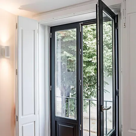 Lejlighed Lapa Flat In Center By Lovelystay *