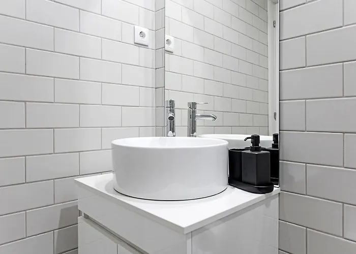 Lapa Flat In Center By Lovelystay Porto