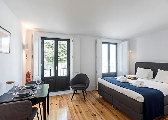 Lapa Flat In Center By Lovelystay Апартаменты Порту