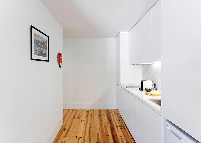 Апартаменты Lapa Flat In Center By Lovelystay *