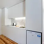 Lapa Flat In Center By Lovelystay * Porto
